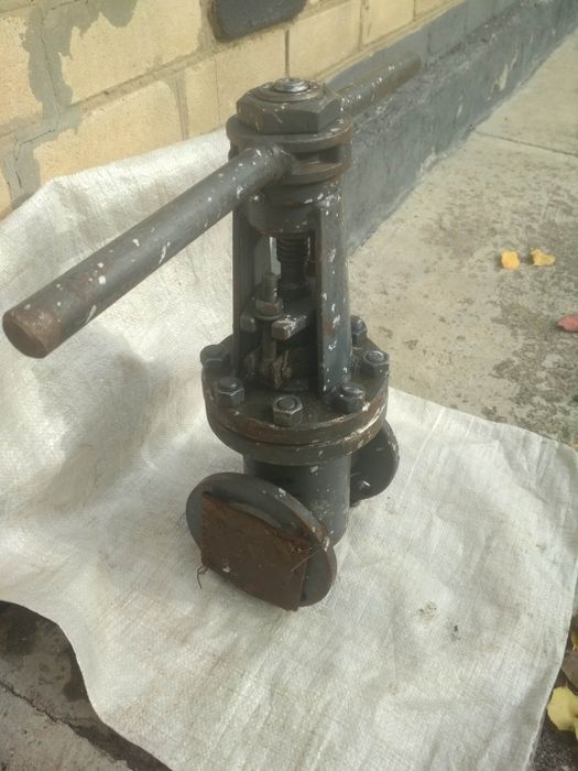 Задвижка Ду-50 .