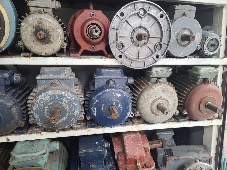 Асинхронные электродвигатели  220-380,с подключением в 220В под ключ.