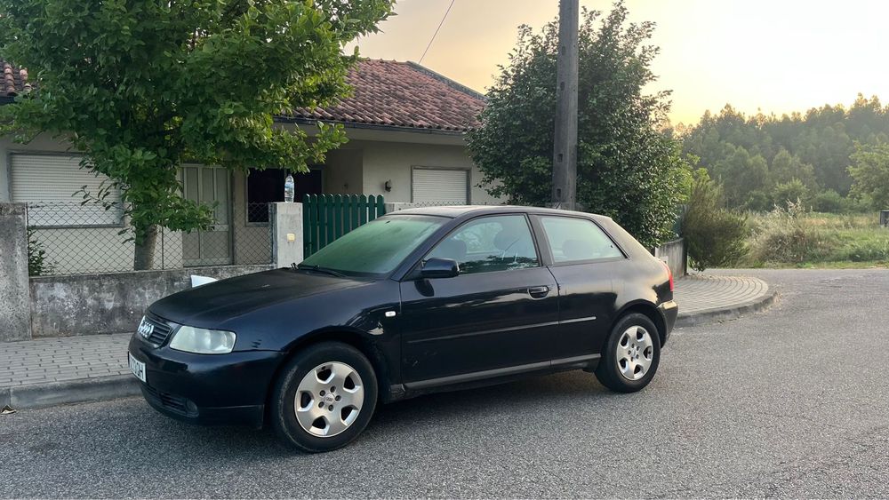 Audi A3 1.6 gasolina 100cv (reparacao / peças)