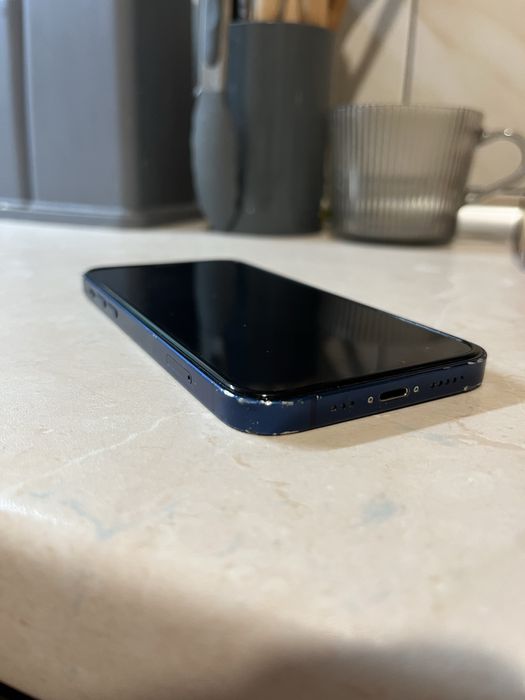 Iphone 12 64 gb у гарному стані
