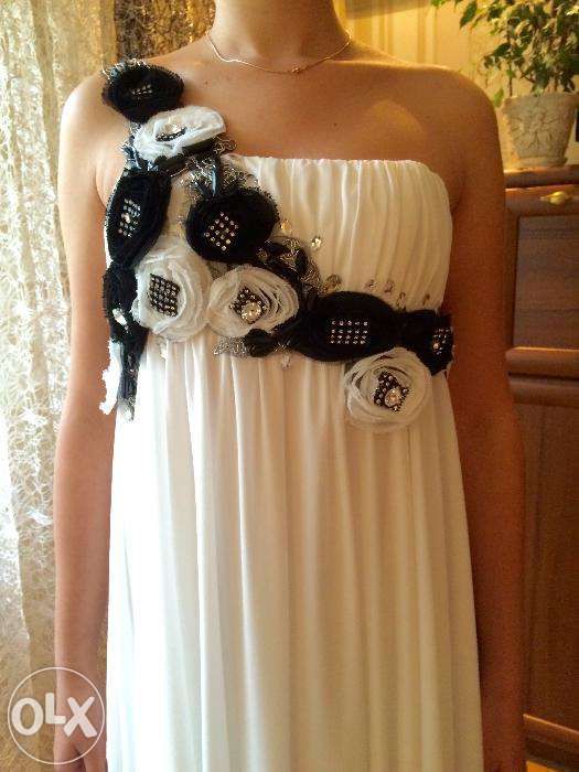 Выпускное платье с камнями Swarovski