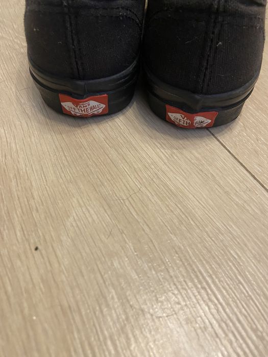 Продам  кеды Vans