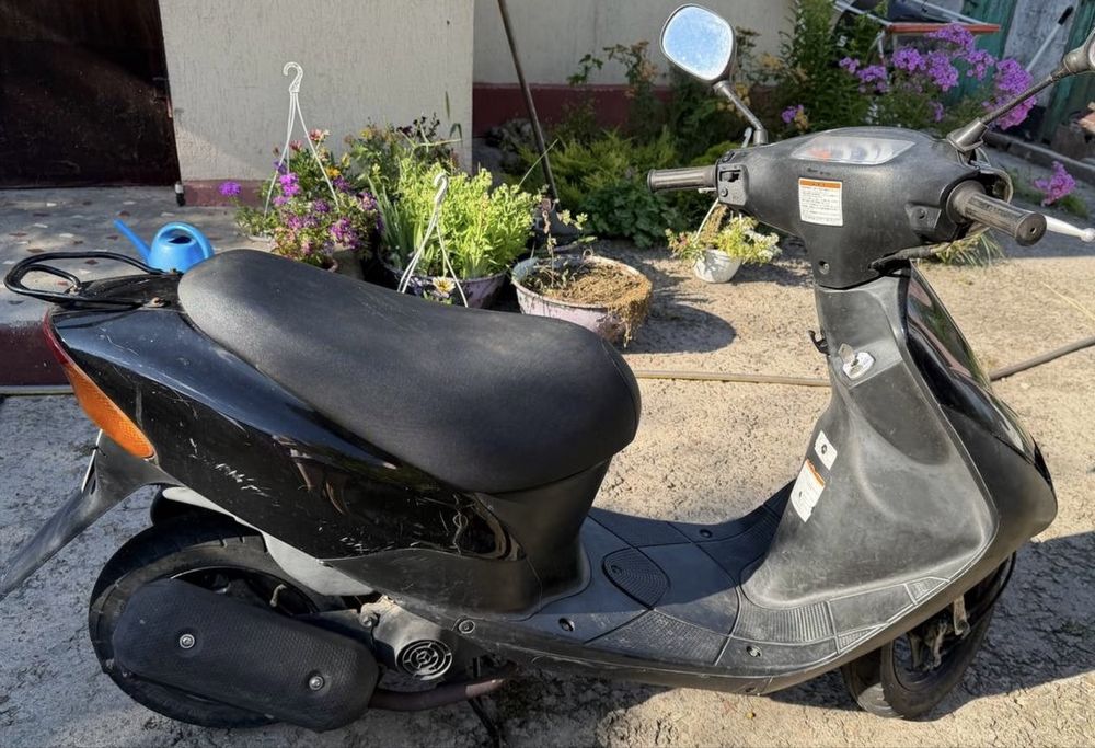 Продам мопед Suzuki Lets 50 кубовий з тех паспортом