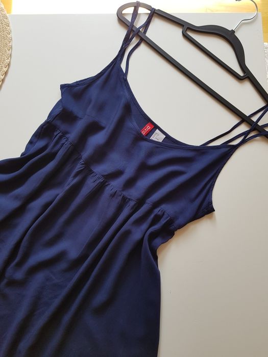 Nowa mini sukienka basic XS/S H&M granatowa lekka na ramiączkach zwiewna na codzień