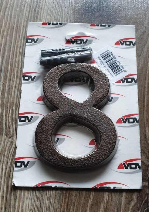 Cyfra na dom "8"  10 cm