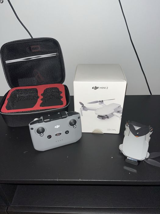 Drone dji mini 2 novo com 2 baterias