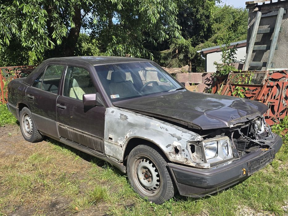 Mercedes 124 na części