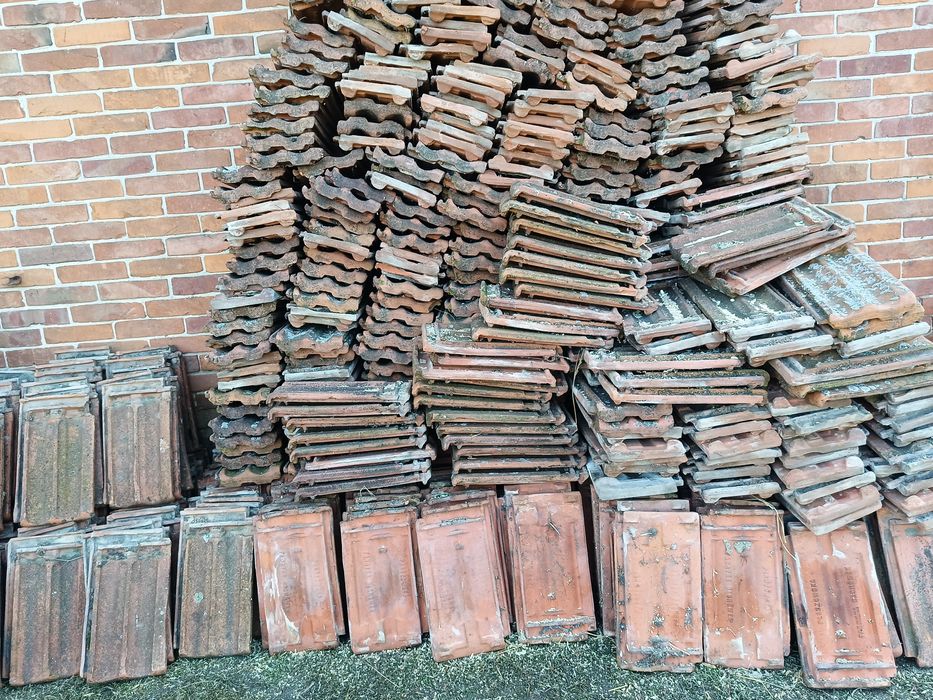 REZERWACJA - Sprzedam dachówkę ceramiczną