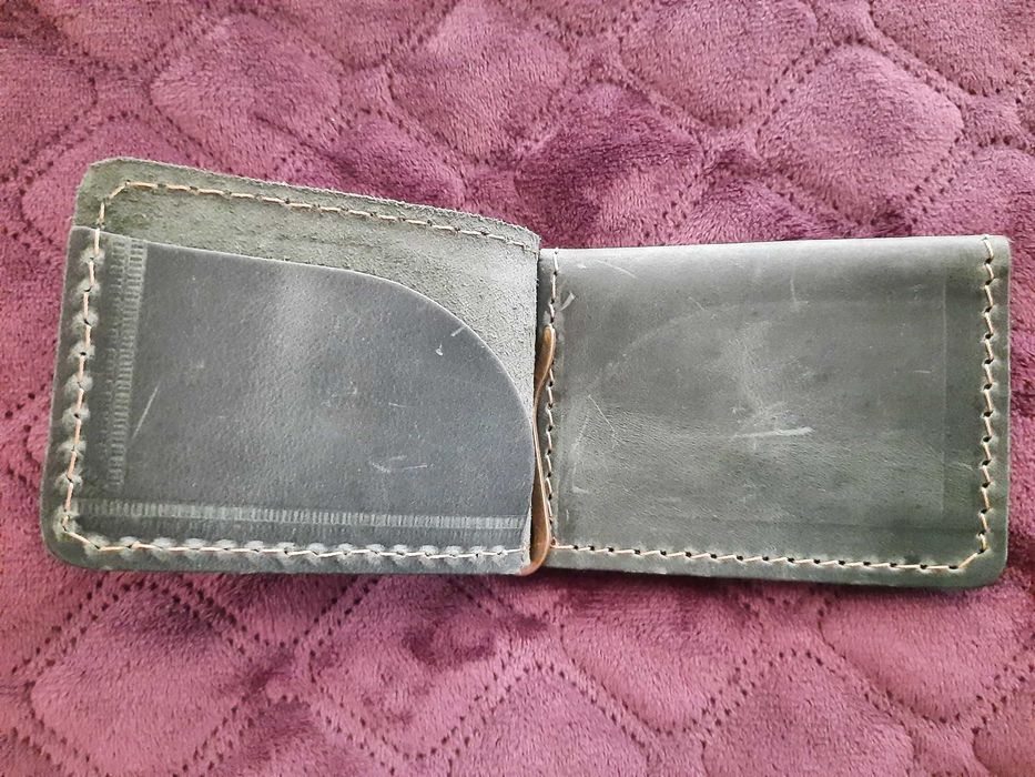 Затискач з натуральної шкіри ручної роботи