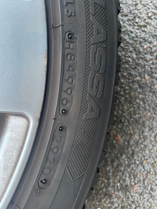 Диски dezent r17 5х112 з резиною зима зимова 225/45r17 Lassa 2020 рік