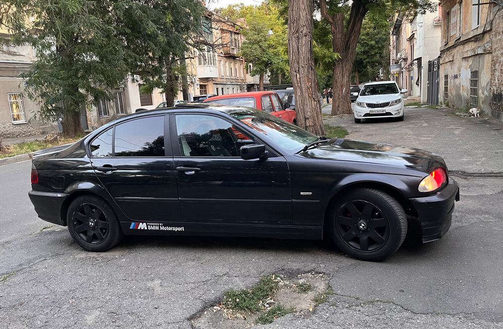 БМВ Е46 2л Дизель