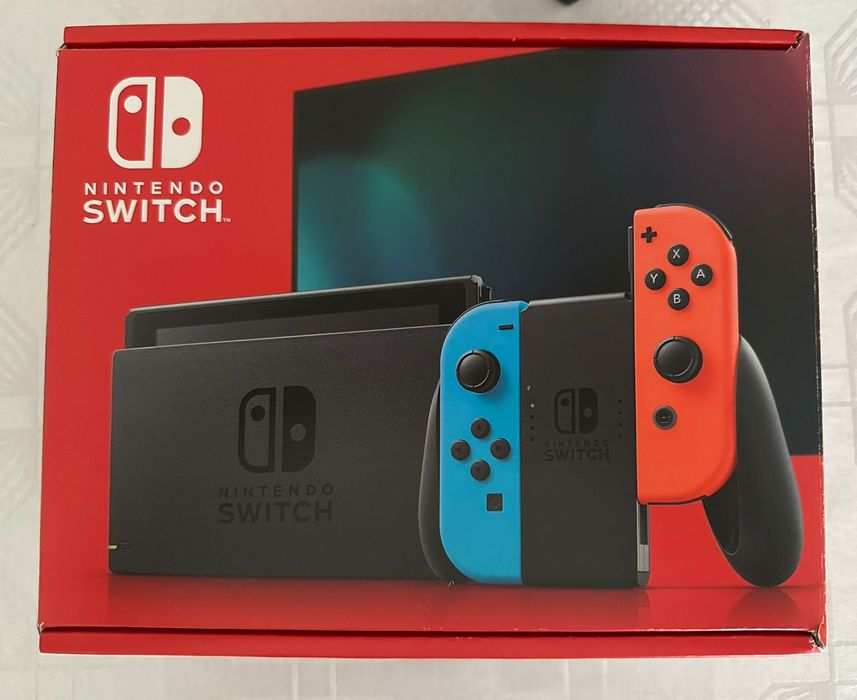 Vendo Nintendo Switch V2 com capa