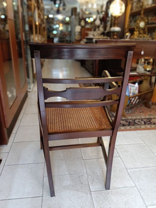 Cadeira de Braços
