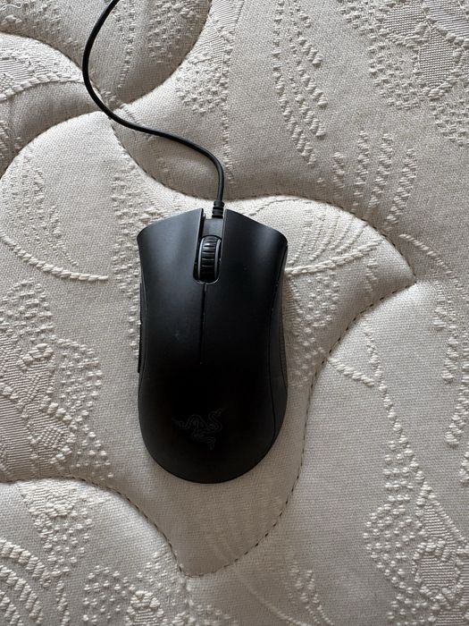 Rato Óptico Razer DeathAdder Essential 6400DPI Preto