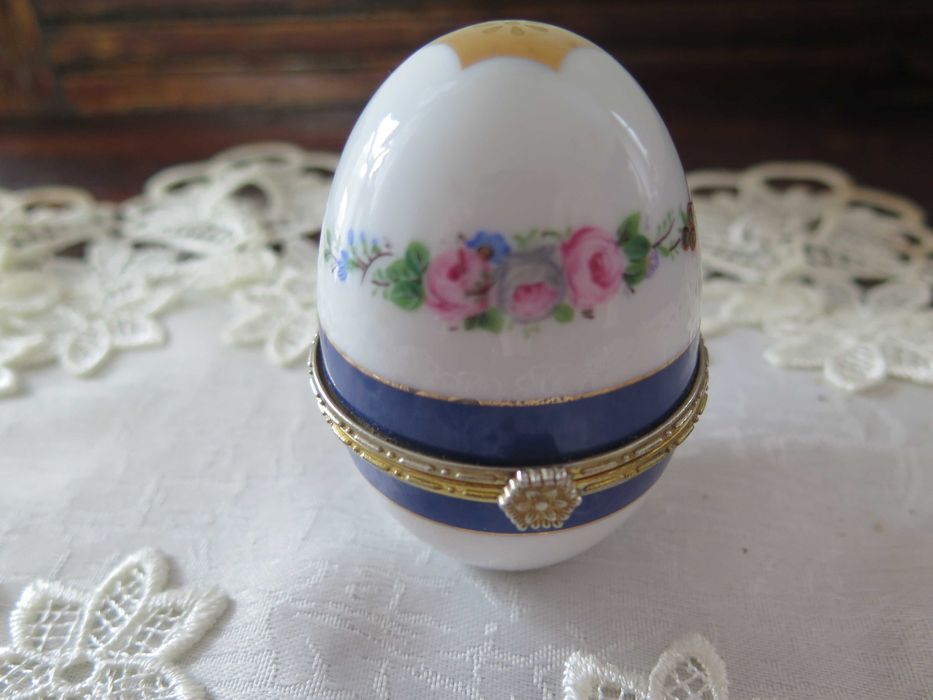 Porcelanowe jajko Yamasen Gold Collection złocone 24K złotem, antyk