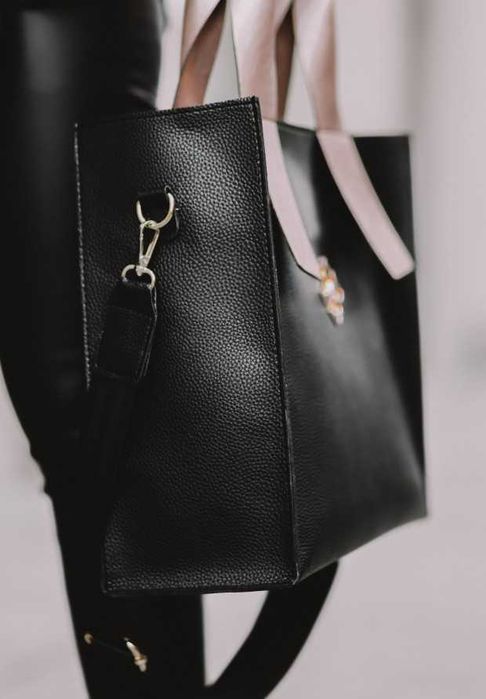 Torebka Reese Czarna Matowa