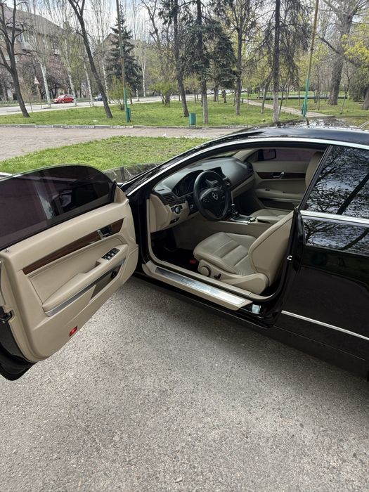 Mercedes-Benz  2,2CDI 2010год IDEAL