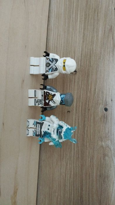 Figurki Zane'a z serii Lego Ninjago