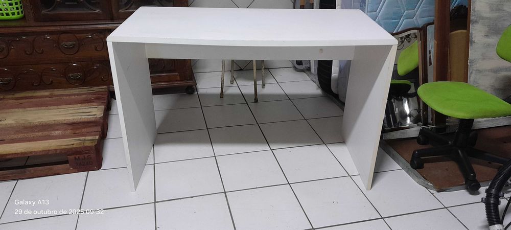 Secretárias diversas