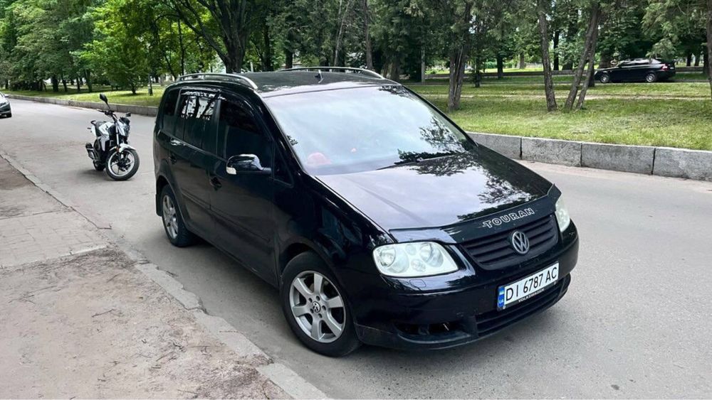 Volkswagen Touran