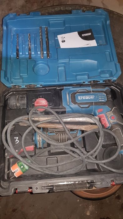 Młotowiertarka Erbauer ERH750