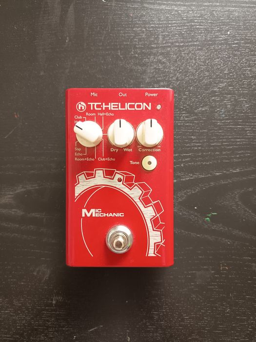 Pedal efeitos de voz  TC-HELICON