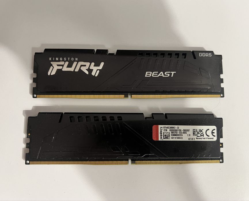 Оперативна памʼять kigston fury beast DDR5 32gb 4800mhz