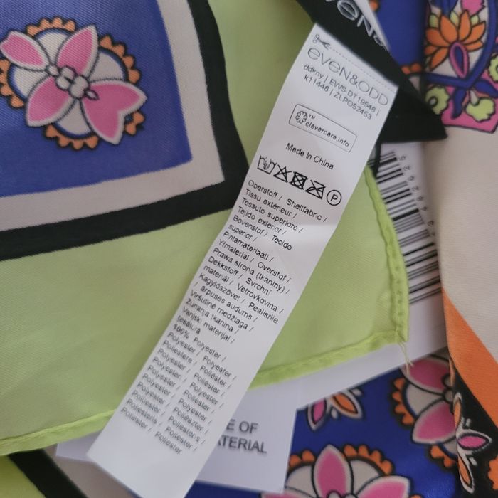 Nowa wzorzysta chusta Even&Odd