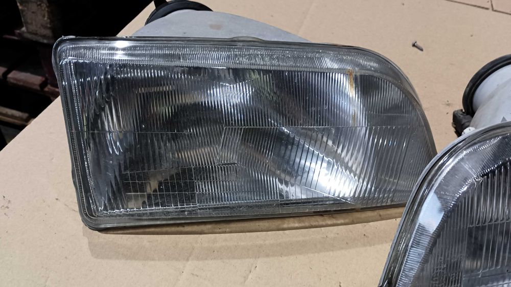 REF242 farois citroen ax