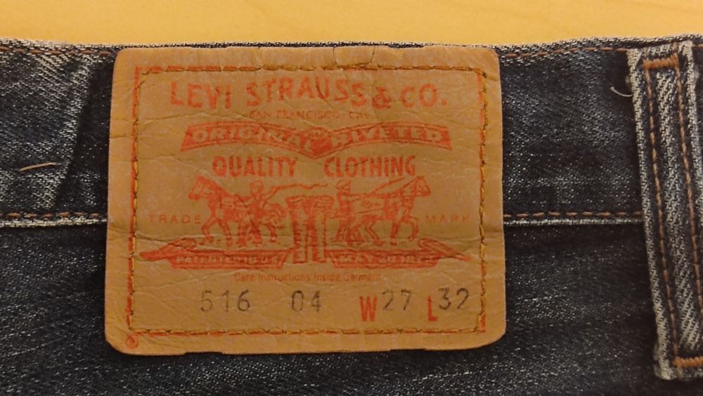 Calças Levi's modelo 516
