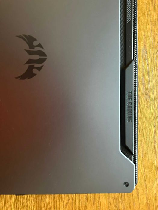 Asus Tuf Gaming  Rtx 2060 / Ram 16 / ryzen 7 / ssd 512