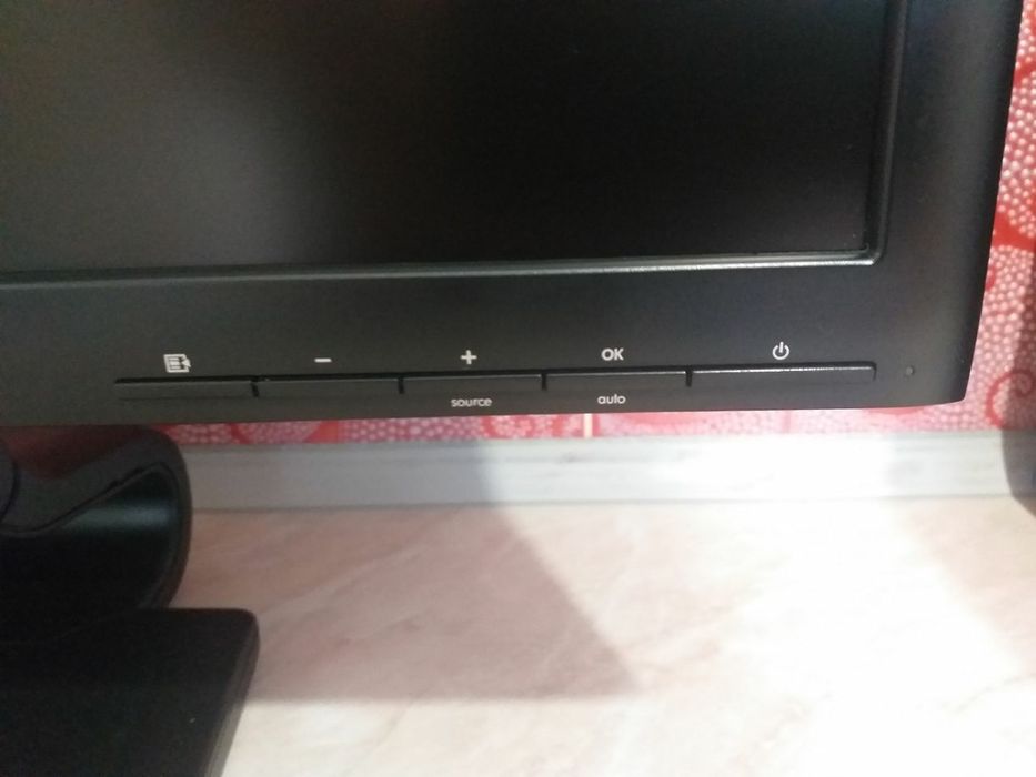Монитор  HP 23" диагональ. Full HD.