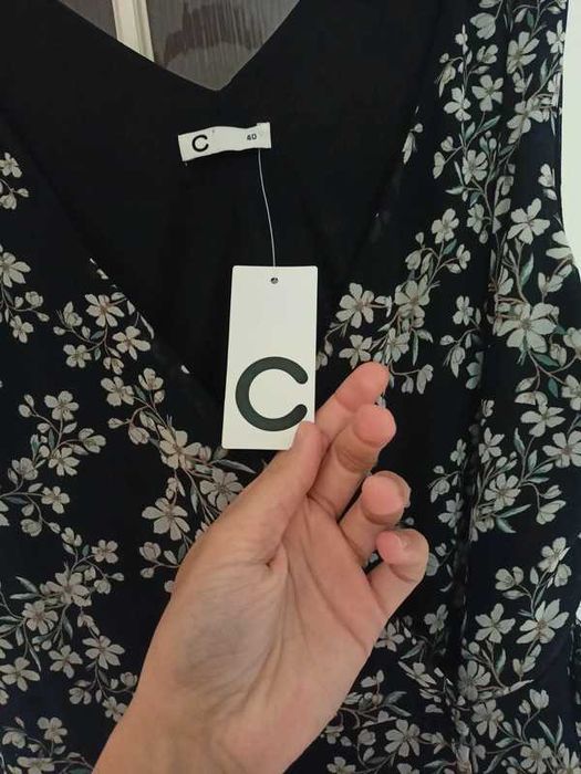 Nowa sukienka z metką