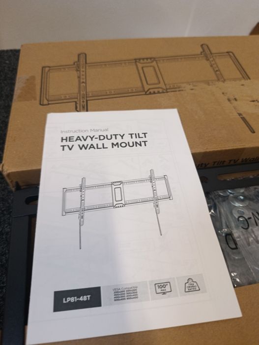 Uchwyt do TV ścienny Solidny Heavy-Duty 43-100" | Tilt (Uchylny) | 75k