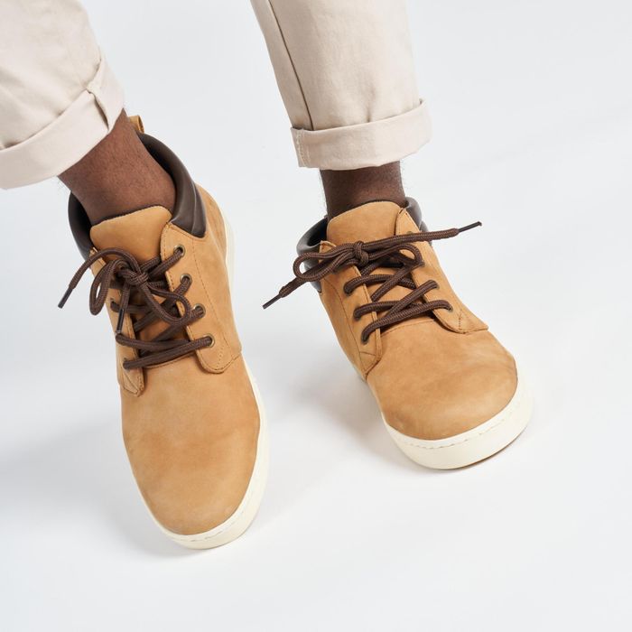 Sapato de Vela Homem 500 Couro Impermeável Ocre