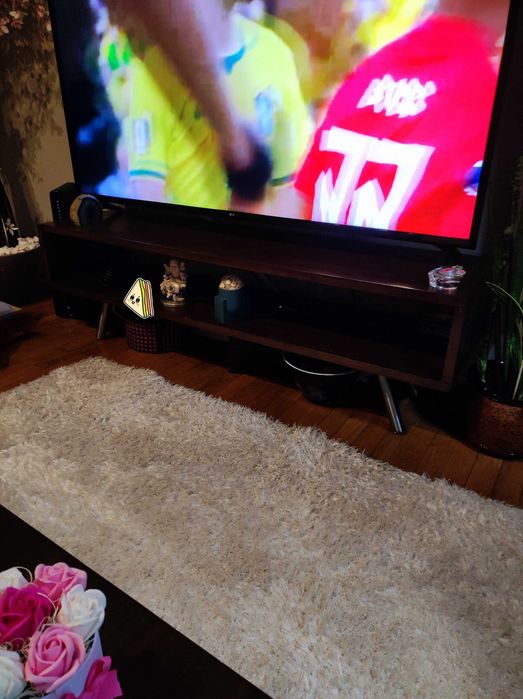 Móvel para televisão