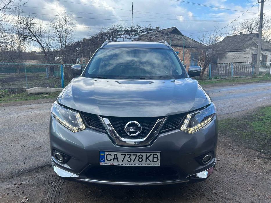 авто nissan rogue 2015