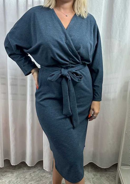 Vestido Midi Envelope Azul Petróleo