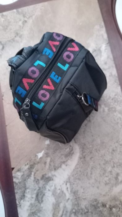 Mochila preta love