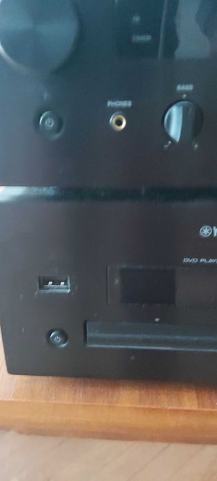 Mini wieża YAMAHA piano craft DVD