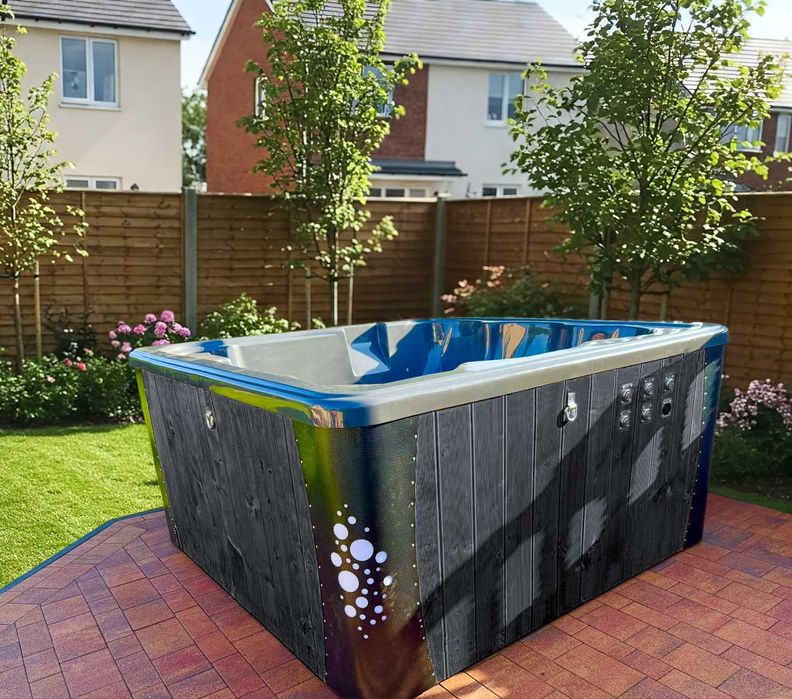 LUKSUSOWE JACUZZI OGRODOWE / Balie SPA z Hydromasażem – Producent
