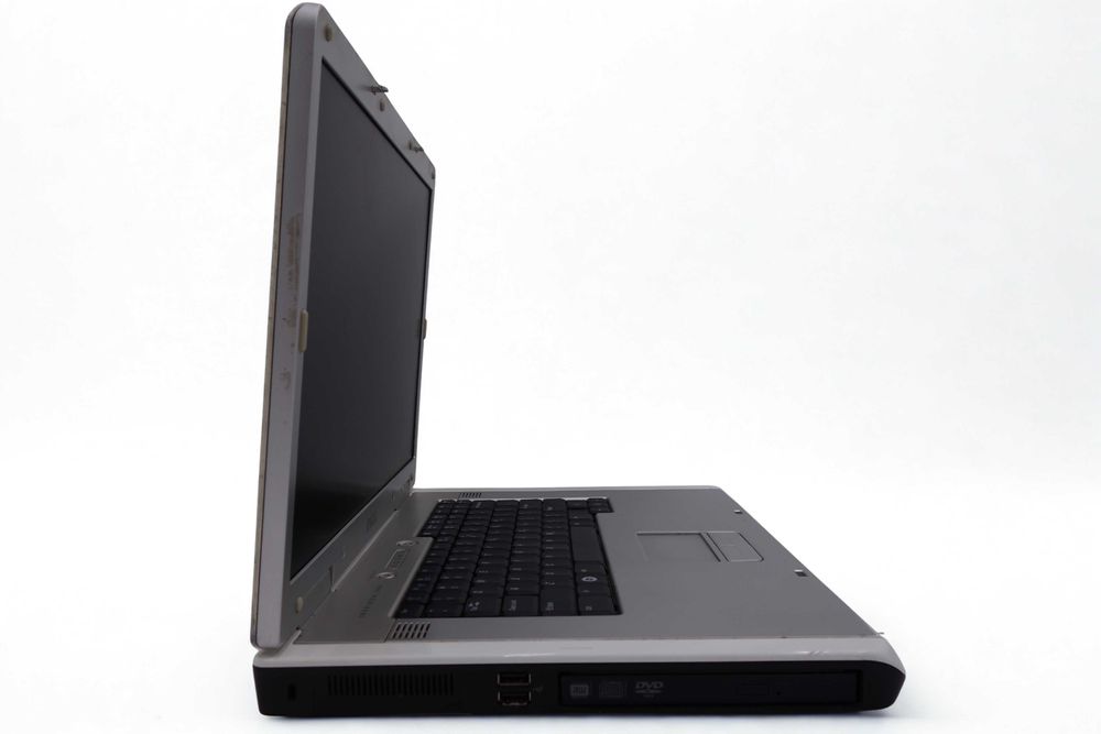 Laptop Używany DELL Inspiron 17,3" INTEL 2X 2GB 160HDD WIN XP GW FV