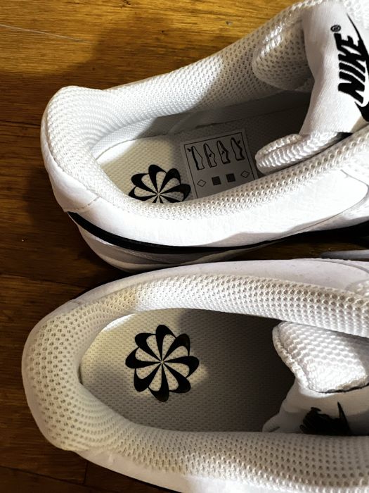 Ténis Nike Court Vision Low T.40 e 41 - NOVO