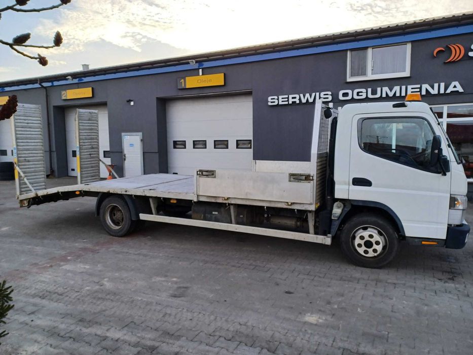 Mitsubishi Canter auto laweta Zastruże • OLX.pl