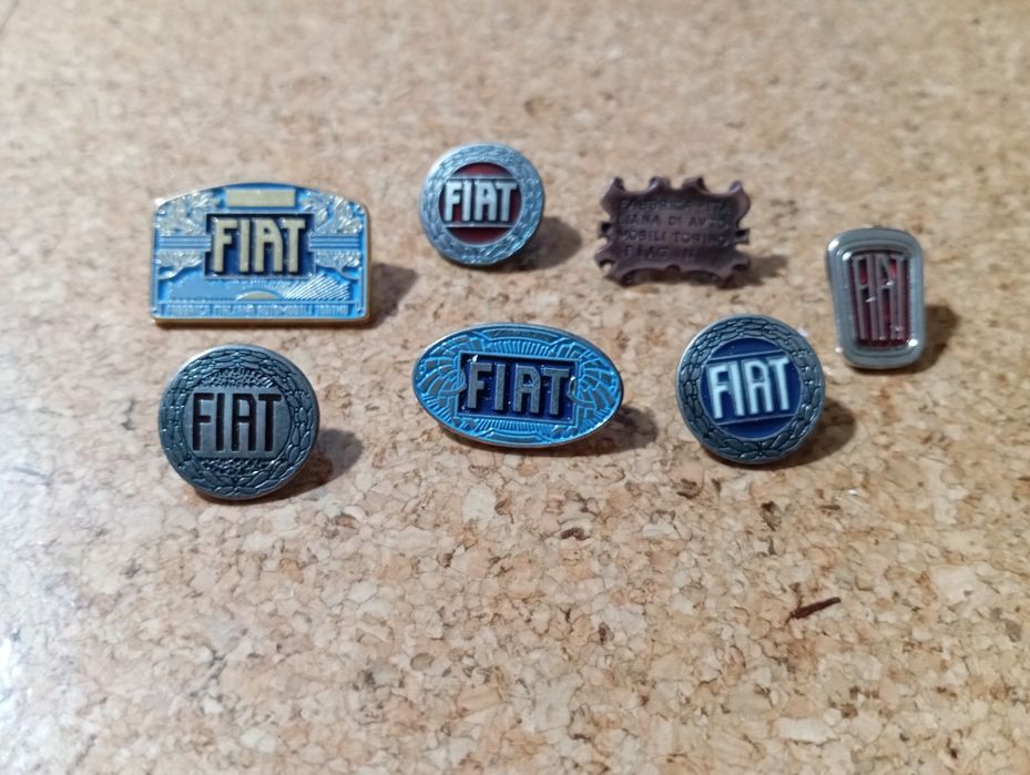 Pins da marca de carros Fiat