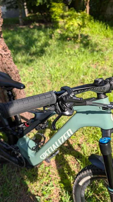 Ebike Specialized Levo Expert Carbon M/L como nova!