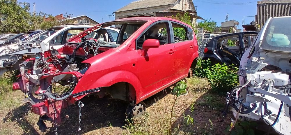 Toyota Corolla E110 по запчастям