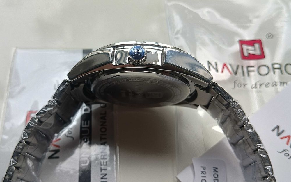 NAVIFORCE кварцовий годинник (модель NF9038)