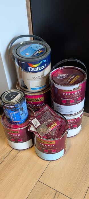 Farby Magnat, Dulux, czarna Satin oraz próbki farby