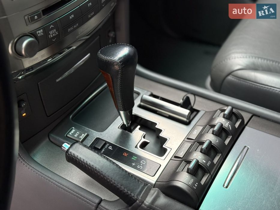 Lexus LX 2008 III покоління/URJ200